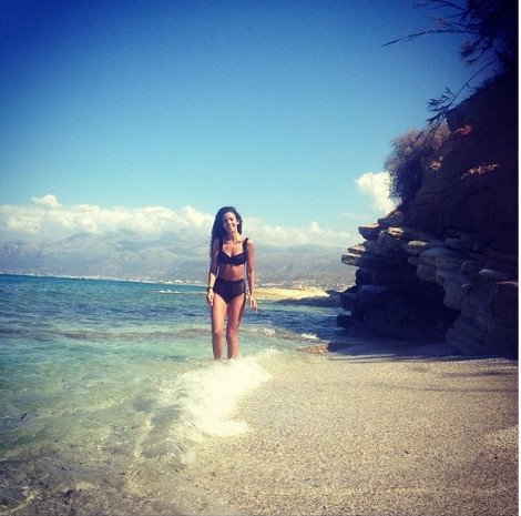 Η Ελένη Φουρέιρα πήγε στην Κρήτη για μπάνια και έφερε «καύσωνα» στο Instagram [εικόνα] | iefimerida.gr 0