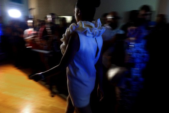 Μόδα και τεχνολογία -Οταν η υψηλή ραπτική γίνεται high tech, το αποτέλεσμα είναι κιτς [εικόνες] | iefimerida.gr 9