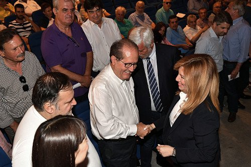 Γεννηματά: Ο Τσίπρας πούλησε τους πολίτες -Γιατί απέρριψα την πρότασή του | iefimerida.gr 1