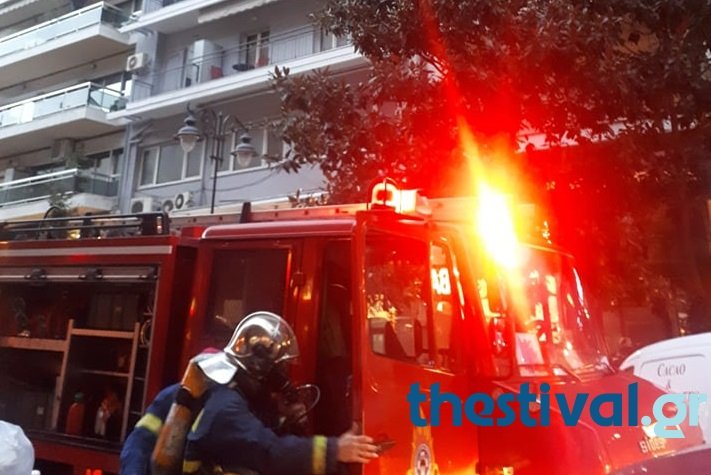 Θεσσαλονίκη: Φωτιά σε διαμέρισμα στο κέντρο [εικόνες] | iefimerida.gr 2