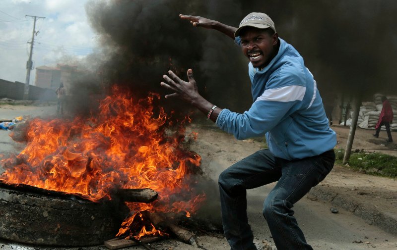 Κένυα: Ορκίστηκε ο Κενυάτα -Καταστολή σε διαδηλωτές της αντιπολίτευσης [εικόνες] | iefimerida.gr 3