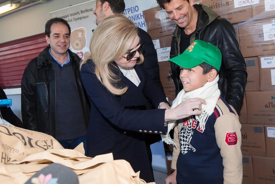 «WE CARE» και «Αποστολή» στο Ελληνικό για τα προσφυγόπουλα | iefimerida.gr 1