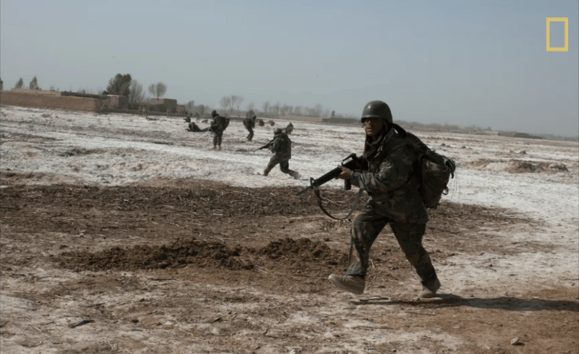 Ο φωτογράφος του πολέμου: Ο ατρόμητος Τάιλερ Χικς μοιράζεται τις αναμνήσεις του [εικόνες] | iefimerida.gr 4