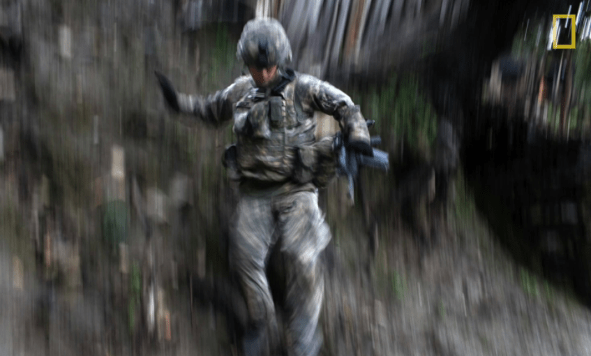 Ο φωτογράφος του πολέμου: Ο ατρόμητος Τάιλερ Χικς μοιράζεται τις αναμνήσεις του [εικόνες] | iefimerida.gr 5