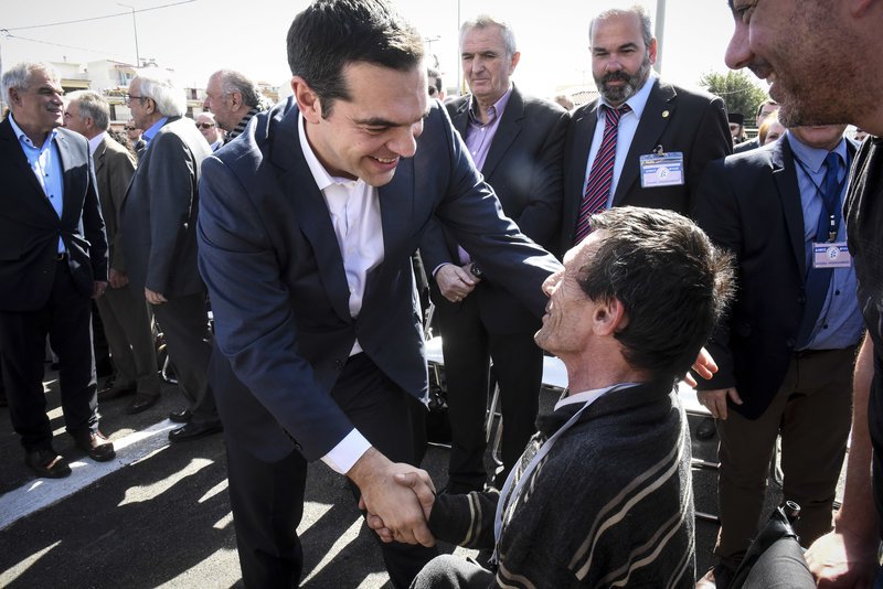 Αμηχανία λόγω ανομίας: Ο πρωθυπουργός εγκαινίασε κτίριο Ασφαλείας στη Φυλή | iefimerida.gr 4