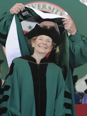 Πέθανε η Αμερικανίδα Φίλις Σλάφλι, μαχητική πολέμιος των αμβλώσεων [εικόνες] | iefimerida.gr 0