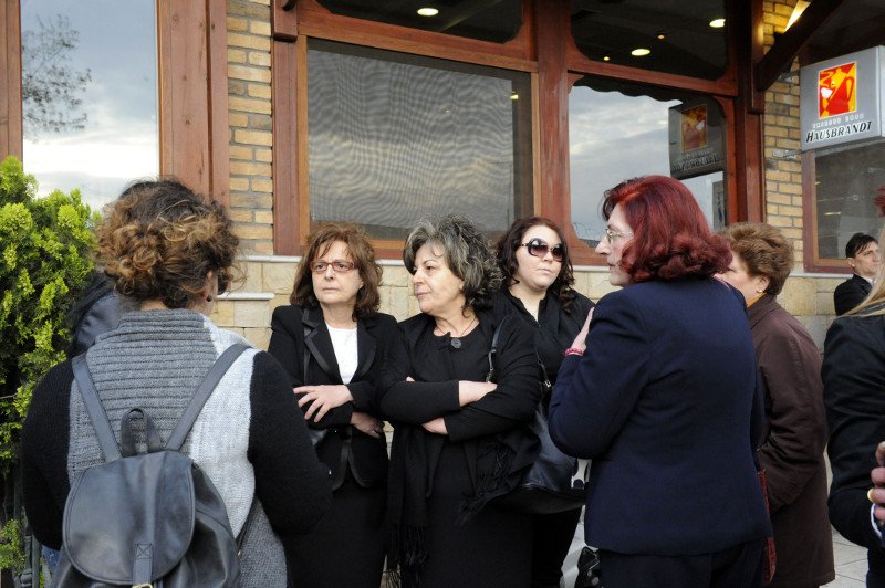 Η δίκη της Χρυσής Αυγής: Απόντες Μιχαλολιάκος και υπαρχηγοί [εικόνες] | iefimerida.gr 2