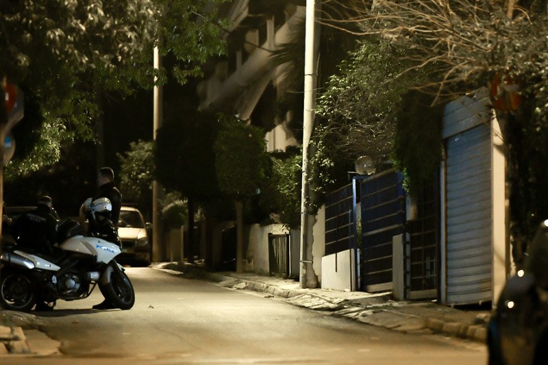 «Ντου» αντιεξουσιαστών στο σπίτι του γ.γ. του υπ. Δικαιοσύνης -15 προσαγωγές [εικόνες] | iefimerida.gr 3