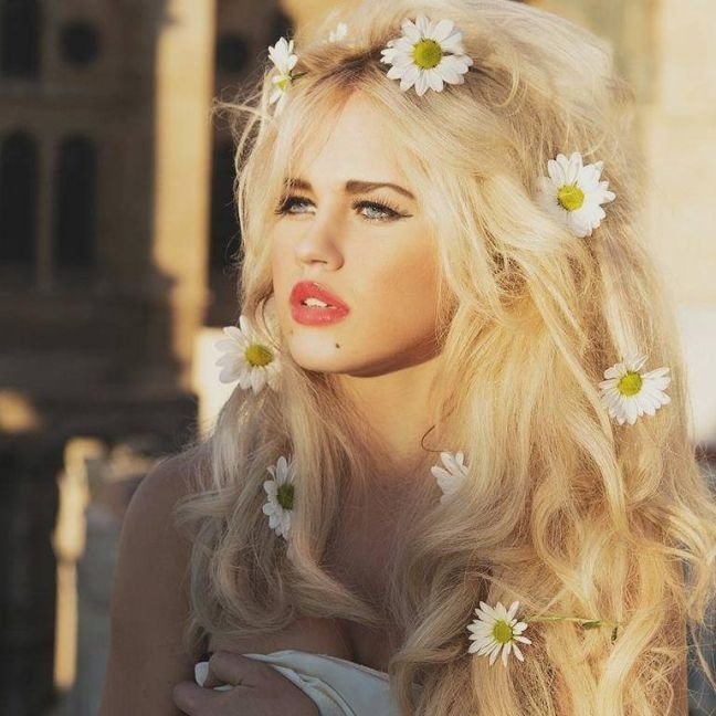 Αυτή είναι η καλλονή που ντουμπλάρει την μητέρα των δράκων στο Game of Thrones [εικόνες]  | iefimerida.gr 7