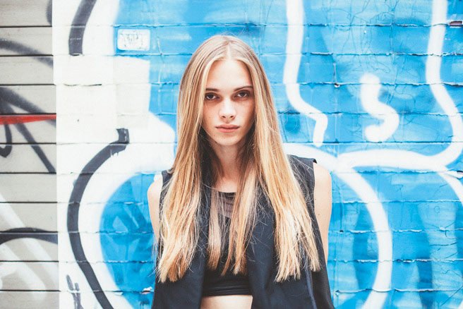 Ο 22χρονος άνδρας που βγάζει χρήματα ποζάροντας ως γυναίκα-μοντέλο [εικόνες] | iefimerida.gr 2