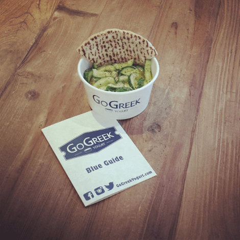 Ο Ελληνας που άνοιξε στο κέντρο του Χόλιγουντ  μαγαζί με ελληνικό γιαούρτι και ξεπουλάει -Πελάτισσές του η Σοφία Βεργκάρα, η Τόρι Σπέλινγκ και πολλοί άλλοι σταρ [εικόνες] | iefimerida.gr 10