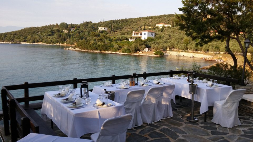 Ο παραμυθένιος γάμος γιατρίνας από την Αριζόνα των ΗΠΑ με 27χρονο στη Μαγνησία [εικόνες] | iefimerida.gr 8