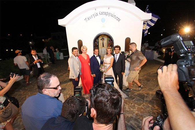 Οι πρώτες φωτογραφίες από το γάμο Ψυχράμη - Μακαλιά: Με την κοιλιά έξω η νύφη [εικόνες]  | iefimerida.gr 10