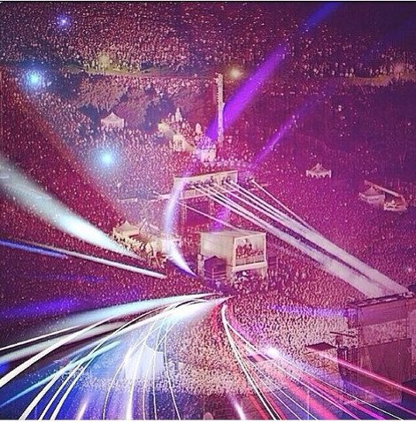 Η Lady Gaga ξεφτιλίστηκε: Πόσταρε φωτογραφία από συναυλία των Metallica και είπε ότι ήταν δική της [εικόνες] | iefimerida.gr 0