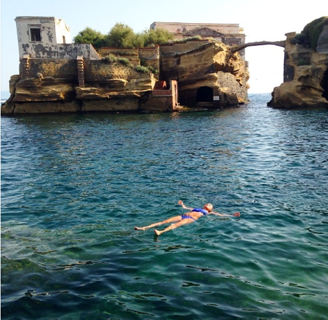 Το πιο αλλόκοτο νησί της Μεσογείου: Ενας μοναδικής ομορφιάς παράδεισος που τον συνοδεύει μια κατάρα -Οι ατυχίες που έχουν βρει τους διάσημους ιδιοκτήτες του [εικόνες] | iefimerida.gr 3