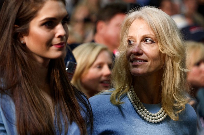 Γαλανομάτα, 28 ετών, πρώην μοντέλο -Αυτή «έστεψε» ο Τραμπ διάδοχο του Σκαραμούτσι [εικόνες] | iefimerida.gr 3