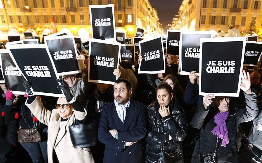 Οι 54 ώρες που συγκλόνισαν τη Γαλλία: 20 νεκροί και μια χώρα σε σοκ [εικόνες & βίντεο] | iefimerida.gr 8