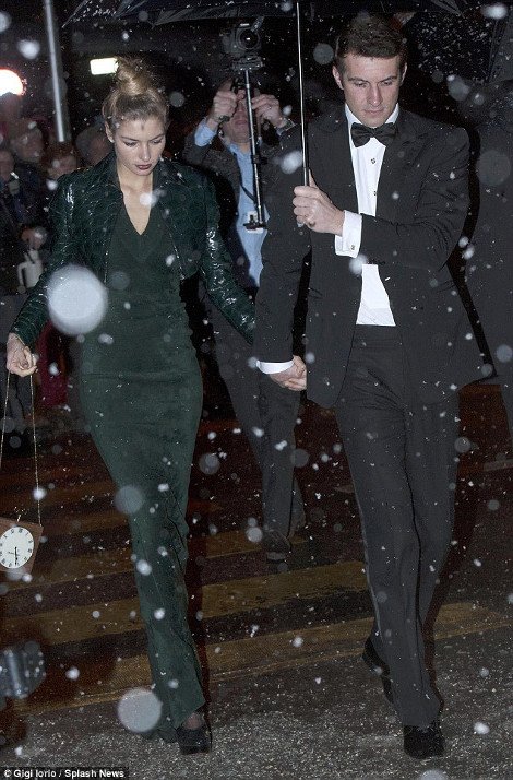 Εικόνες μοναδικής χλιδής από το γάμο του γιου της Καρολίνας του Μονακό -Οι ελληνικές παρουσίες [εικόνες] | iefimerida.gr 11