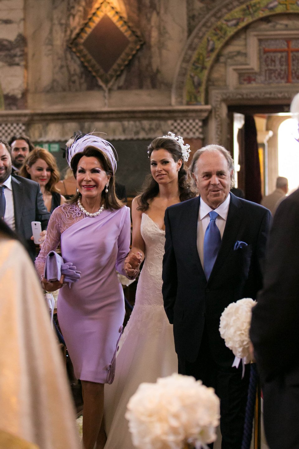 Ο γάμος της μοναχοκόρης της Γιάννας Αγγελοπούλου στο Λονδίνο [Εικόνες] | iefimerida.gr 0