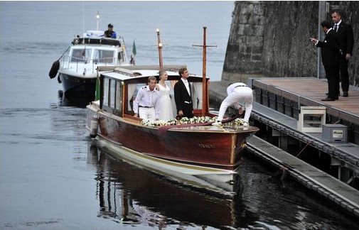Ο παραμυθένιος πριγκιπικός γάμος του εγγονού της Γκρέις Κέλι με την Ιταλίδα αριστοκράτισσα -Στο ιδιωτικό νησί της νύφης [εικόνες] | iefimerida.gr 10