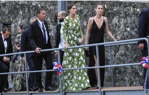 Ο παραμυθένιος πριγκιπικός γάμος του εγγονού της Γκρέις Κέλι με την Ιταλίδα αριστοκράτισσα -Στο ιδιωτικό νησί της νύφης [εικόνες] | iefimerida.gr 19