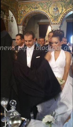 Παντρεύτηκε ο Mr Εξυπνη Σίτα-Ο πρωταγωνιστής της δημοφιλούς διαφήμισης ανέβηκε τα σκαλιά της εκκλησίας [εικόνες] | iefimerida.gr 1