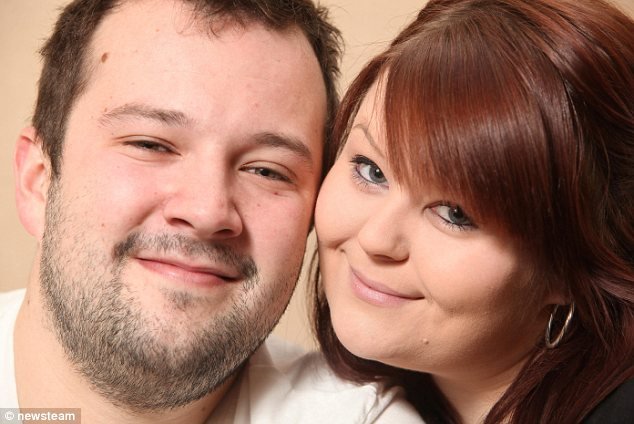 Η ευτυχία που πήγε να γίνει τραγωδία -Της έκανε πρόταση γάμου στο βυθό και παραλίγο να την πνίξει [εικόνες&βίντεο] | iefimerida.gr 1