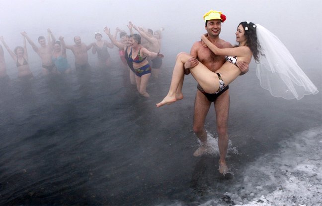 Γάμοι που έγραψαν ιστορία-Εκεί που η αγάπη μπορεί να φτάσει έως τον ουρανό (κυριολεκτικά) [εικόνες] | iefimerida.gr 2