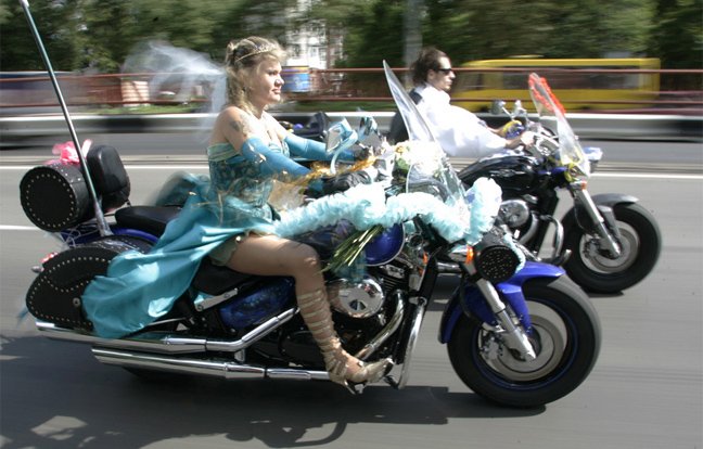 Γάμοι που έγραψαν ιστορία-Εκεί που η αγάπη μπορεί να φτάσει έως τον ουρανό (κυριολεκτικά) [εικόνες] | iefimerida.gr 5