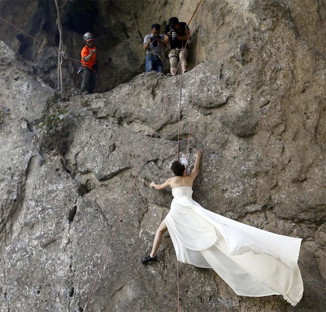 Γάμοι που έγραψαν ιστορία-Εκεί που η αγάπη μπορεί να φτάσει έως τον ουρανό (κυριολεκτικά) [εικόνες] | iefimerida.gr 6