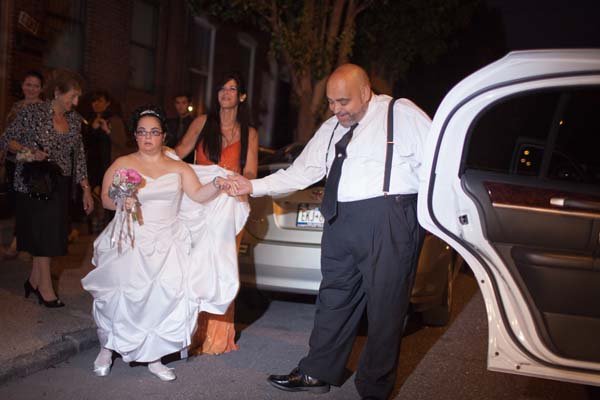 Ενας διαφορετικός γάμος χωρίς γαμπρό -Νύφη με σύνδρομο Down προκαλεί ρίγη συγκίνησης [εικόνες] | iefimerida.gr 7