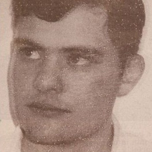 Η συγκίνηση του Κωνσταντίνου Μητσοτάκη -Αγκαλιά με τον εγγονό του περιμένουν τη νύφη στην άκρη της προβλήτας [εικόνες] | iefimerida.gr 1