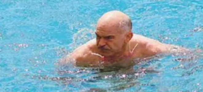 Αμέριμνος στη Σέριφο ο Γιώργος Παπανδρέου -Διακοπές σε πολυτελέστατο σπίτι γνωστού αρχιτέκτονα | iefimerida.gr 0