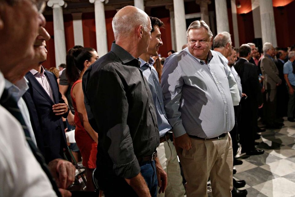 Ο Γιώργος Παπανδρέου εξετάζει το ενδεχόμενο να είναι ο ίδιος υποψήφιος για την κεντροαριστερά | iefimerida.gr 0