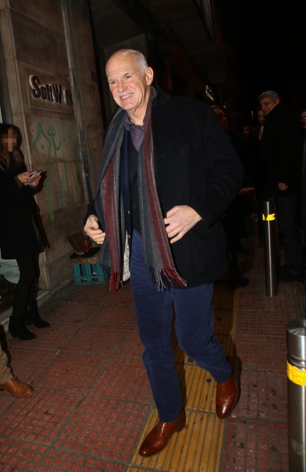 Ο Γιώργος Παπανδρέου πήγε να δει τη Δέσποινα Βανδή στο Mamma Mia [εικόνες] | iefimerida.gr 3