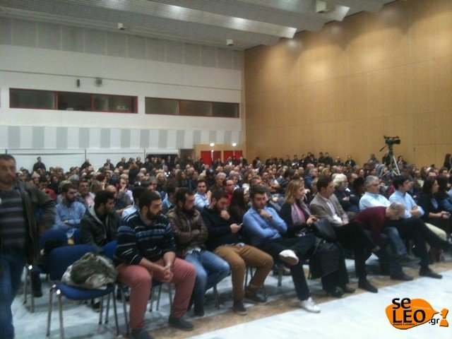 Οι υποστηρικτές του Γιώργου Παπανδρέου γέμισαν το Βελλίδειο [εικόνες] | iefimerida.gr 5