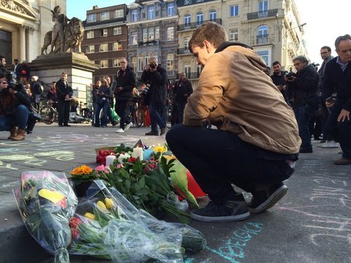 Βρυξέλλες: Χιλιάδες άνθρωποι στην ουρά για να πάρουν το τρένο [εικόνες] | iefimerida.gr 5