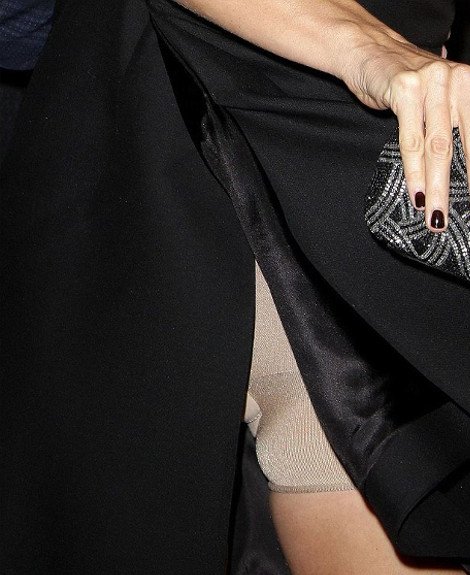 Ατύχημα σε πρεμιέρα -Αποκαλύφθηκε το... μασαζοκαλσόν ηθοποιού [εικόνες] | iefimerida.gr 1