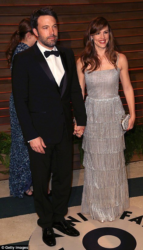 Οσκαρ 2016: Η σούπερ σέξι Τζένιφερ Γκάρνερ «έστειλε» τον πρώην της Μπεν Αφλεκ [εικόνες] | iefimerida.gr 8