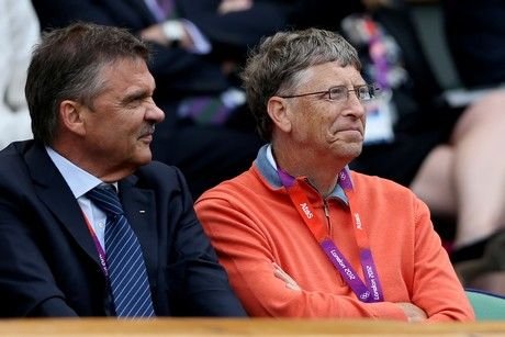 Πανηγυρισμοί και χασμουρητά: Οι διάσημοι παρακολουθούν από κοντά Ολυμπιακούς [εικόνες] | iefimerida.gr 2