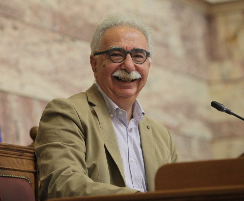 Θρίλερ με τον Νίκο Φίλη -Δεν δέχεται να μετακινηθεί από το υπ. Παιδείας | iefimerida.gr 0