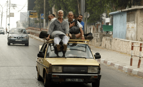 Αλλόφρονες άμαχοι Παλαιστίνιοι εγκαταλείπουν τα σπίτια τους -Εικόνες φρίκης στα νοσοκομεία της Γάζας [εικόνες] | iefimerida.gr 13