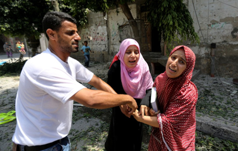 Αλλόφρονες άμαχοι Παλαιστίνιοι εγκαταλείπουν τα σπίτια τους -Εικόνες φρίκης στα νοσοκομεία της Γάζας [εικόνες] | iefimerida.gr 17