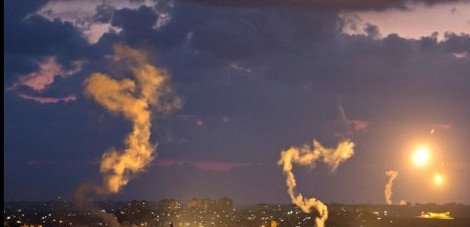 Νύχτα τρόμου στη Γάζα: Αρχισε η χερσαία επιχείρηση του ισραηλινού στρατού -Ανελέητο σφυροκόπημα στην περιοχή [εικόνες&βίντεο] | iefimerida.gr 1