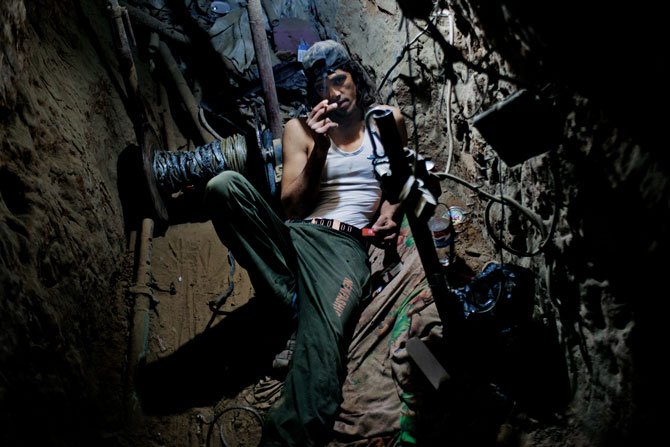 Ζώντας στη Λωρίδα της Γάζας - Όταν ο πόλεμος γίνεται μέρος της καθημερινότητας [εικόνες] | iefimerida.gr 1