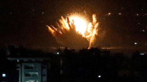 Το αίμα κυλά στη Γάζα -Το Ισραήλ απειλεί: Αφήστε τώρα τα όπλα γιατί θα έρθουν χειρότερα [βίντεο&εικόνες] | iefimerida.gr 5