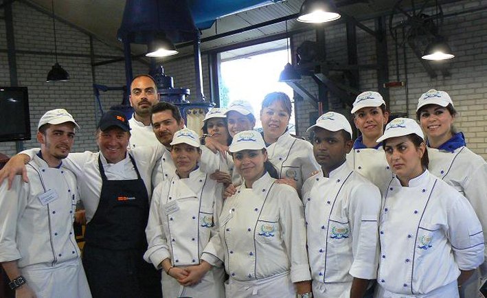 Δωρεάν λιχουδιές γκουρμέ από μεγάλους σεφ και προϊόντα σε διήμερη γιορτή στο Γκάζι [εικόνες] | iefimerida.gr 3