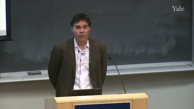 Ενας νέος οικονομολόγος στο ΥΠΟΙΚ -Κι αυτός ειδικός στη θεωρία παιγνίων! [εικόνες] | iefimerida.gr 0