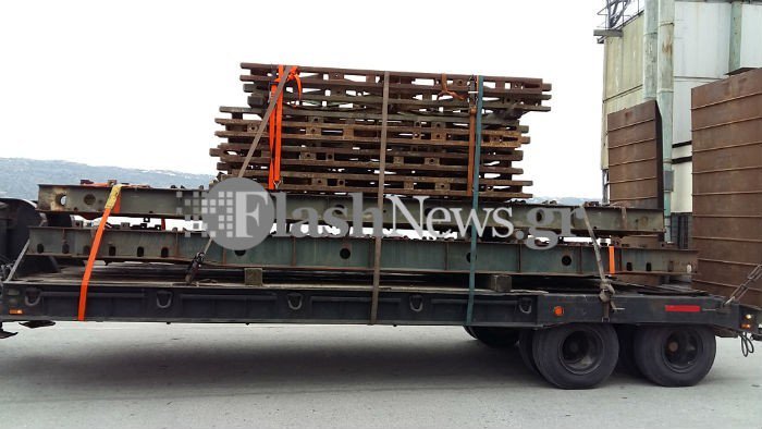 Εφτασαν στα Χανιά οι πρώτες γέφυρες του στρατού -Θα τοποθετηθούν στον Πλατανιά [εικόνες] | iefimerida.gr 3