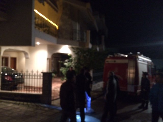 Επίθεση με γκαζάκια σε σπίτι Ταξίαρχου της Αστυνομίας [εικόνες] | iefimerida.gr 3